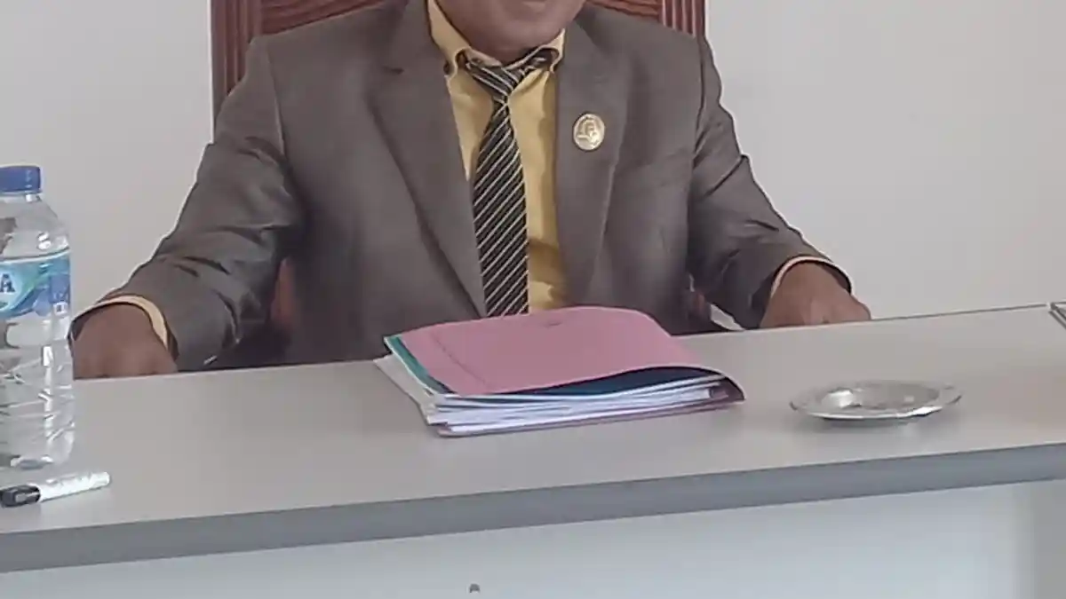 Anggota DPRD TTU Kritisi Penumpukan Guru di Sekolah-sekolah 
