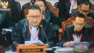 Kuasa-Hukum-Ferdiansyah-ucap-selamat-ke-Paisal.jpg