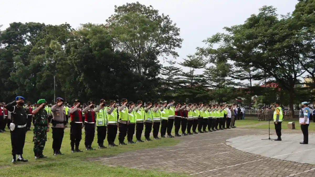 Polres Pematang Siantar Apel Gabungan Penganaman Melintasnya Pejabat Negara dan Rombongan W20