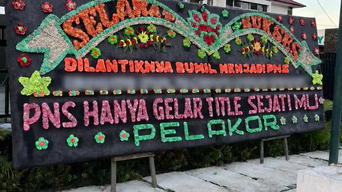 Pegawai Dikirimi Karangan Bunga 'Pelakor' Jelang Pelantikan, 28 CPNS Kejari Deli Serdang Kena Imbas