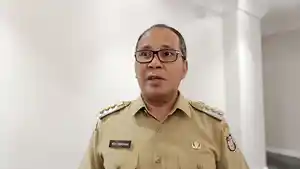 Wali-Kota-Makassar-Danny-Pomanto-saat-diwawancara-di-Kantor-Balai.jpg
