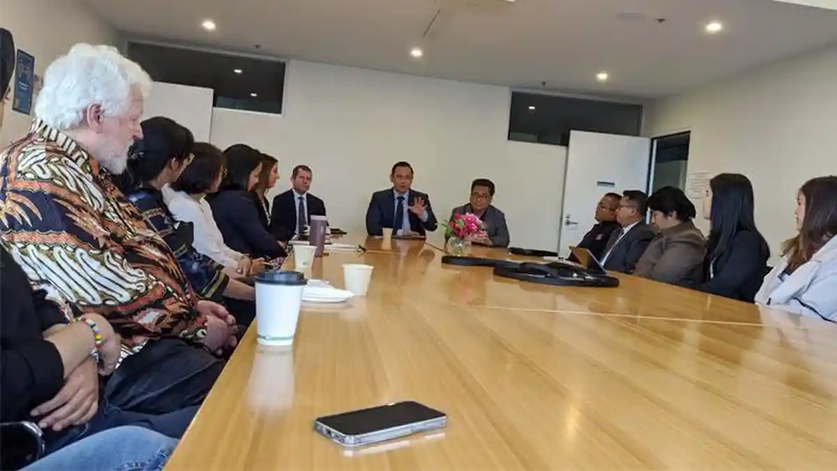 AHY Diskusi dengan Para Dosen di Universitas Melbourne Australia, Dapat Banyak Kritikan