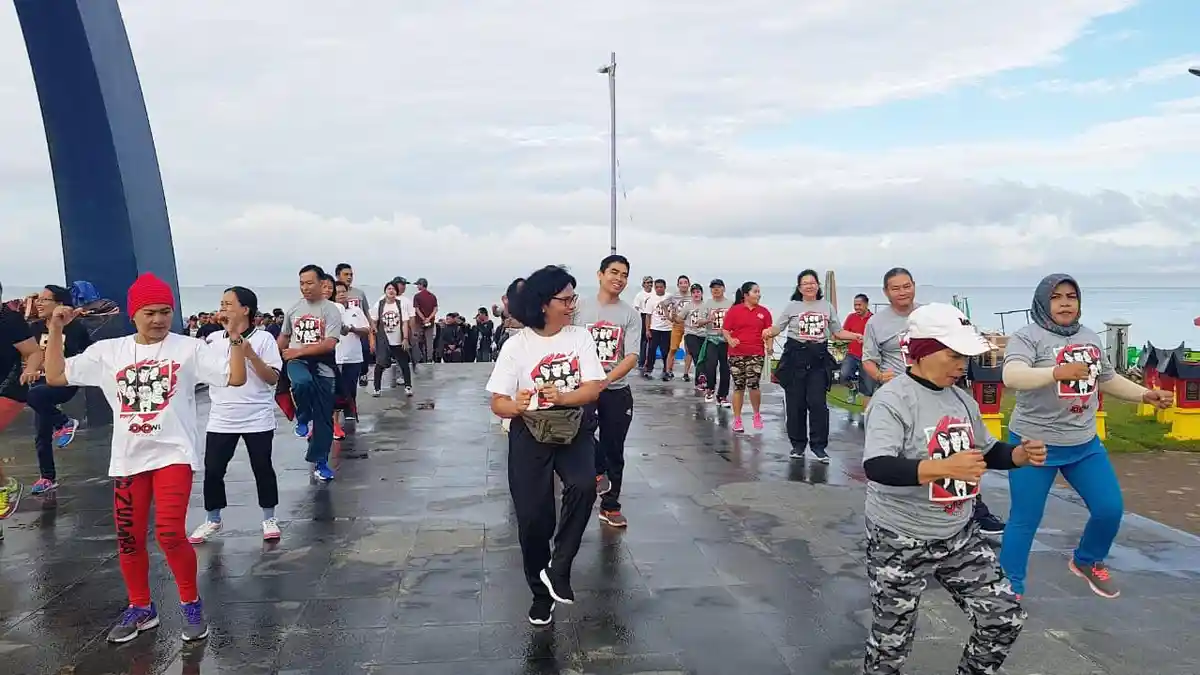 Relawan JokowiMotion Gelar Senam Pagi Jalin Kebersamaan Antar Warga