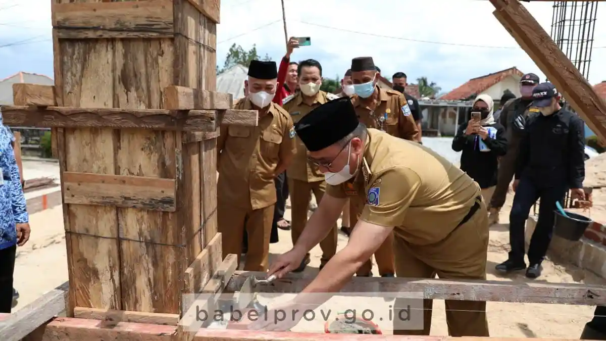 Erzaldi Berkunjung ke Desa Perlang, Masjid Baitul Rohim Dibangun Dua Lantai