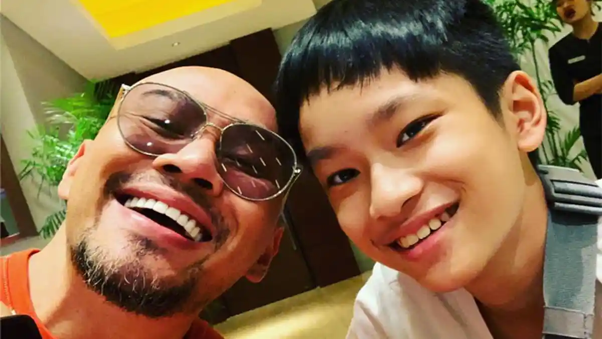 Selain Beri Surprise untuk Deddy Corbuzier, Perlakuan Azka Corbuzier pada ART ini Tuai Pujian