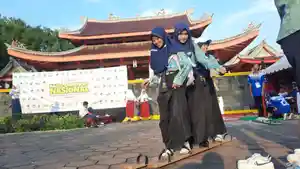 hari-pendidikan-nasional-siswa-sampokong.jpg