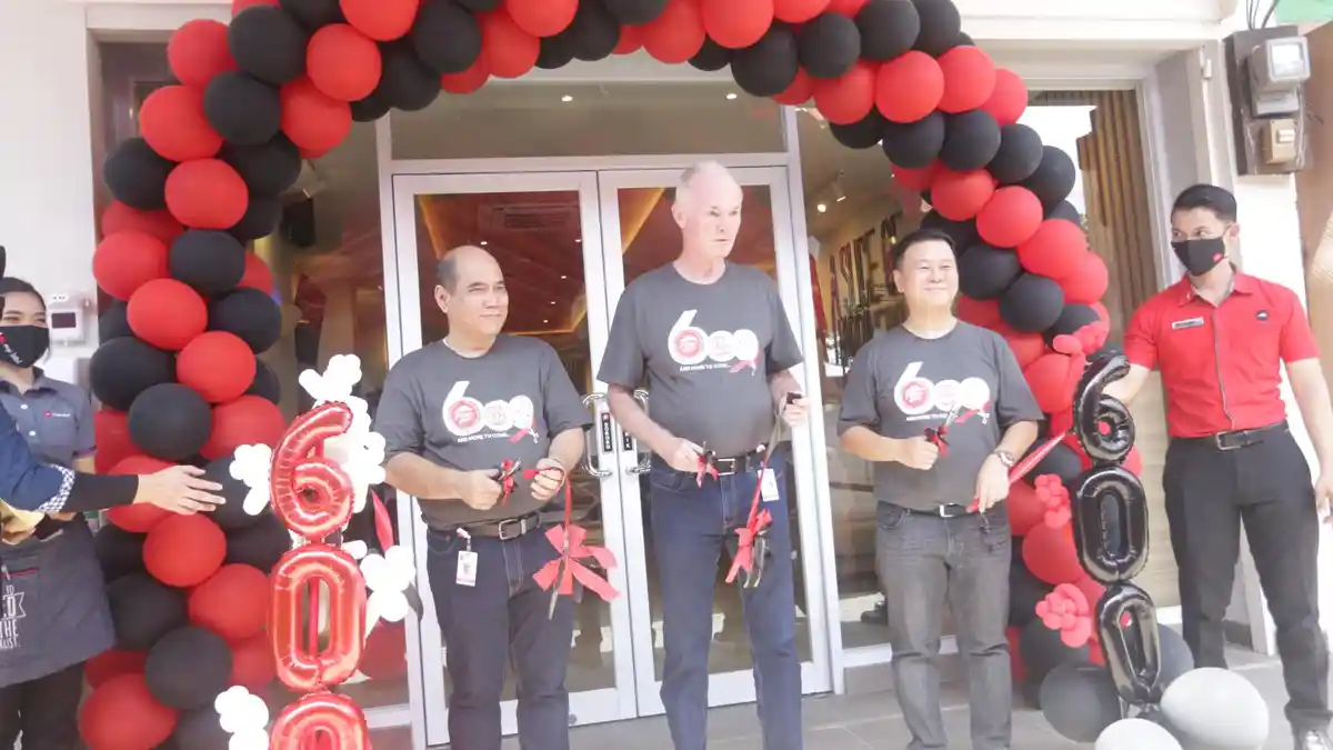 Outlet Ke-600 Pizza Hut Indonesia Diresmikan di Makassar Tepat Pada 11.11.22 - Pizza-hut-sudiang.jpg