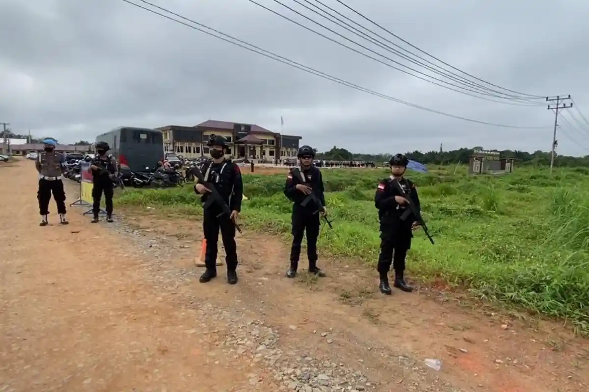 Polres Kubu Raya Tingkatkan Sispam Mako, Kapolres: Polri Tidak Pernah Berdamai dengan Teroris