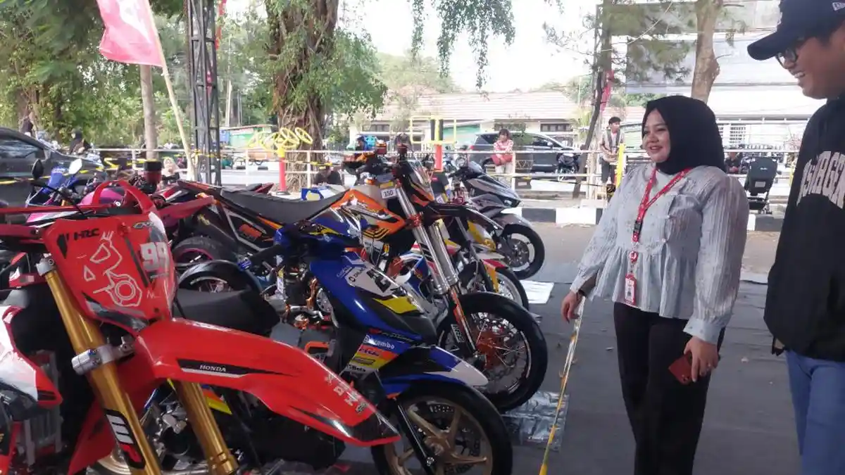 Semarak di Lapangan Murjani Banjarbaru, Modifikator Adu Skill Meriahkan ...