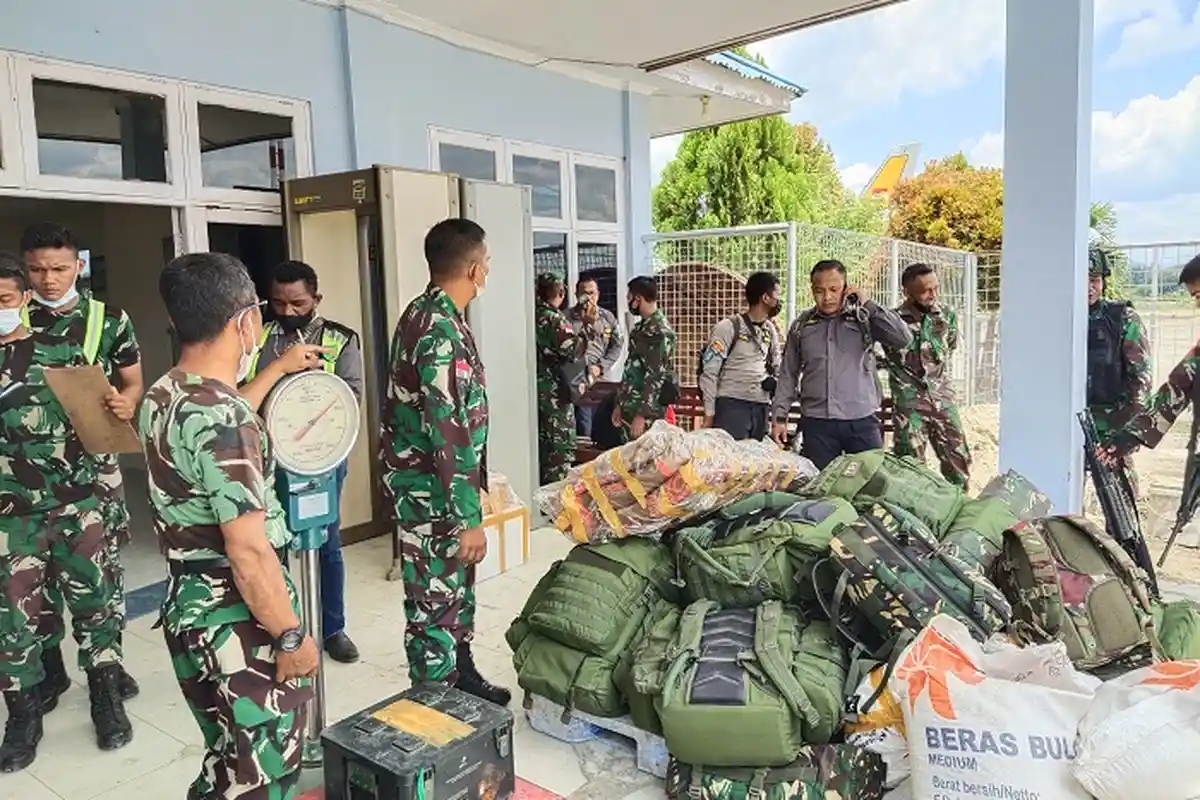 Tumpas KKB, Kodam 751 Cenderawasih Turunkan 1 Pleton Pasukan ke Distrik Kiwirok Pegubin