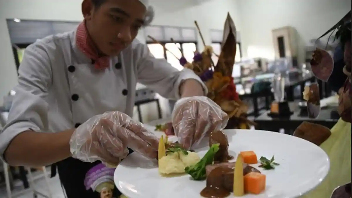 Apa Mencicipi Makanan Bisa Membatalkan Puasa Ramadan? Berikut Penjelasan Lengkapnya