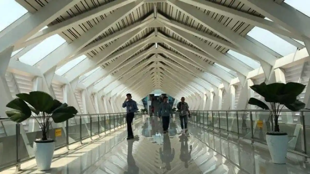 Terminal 2 Bandara Soetta dan Stasiun Skyrtrain Kini Tersambung Oleh Fasilitas Skybridge
