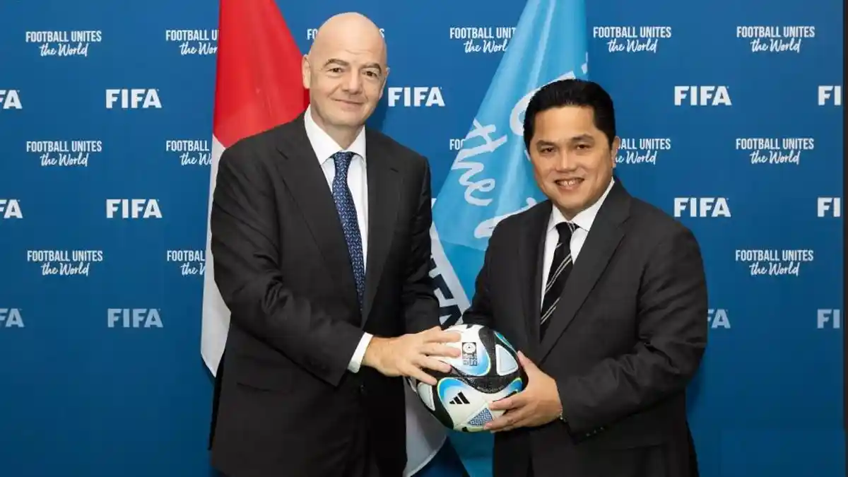 Pengamat Sepakbola: Perjuangan Maksimal Erick Thohir Untuk Piala Dunia U-20
