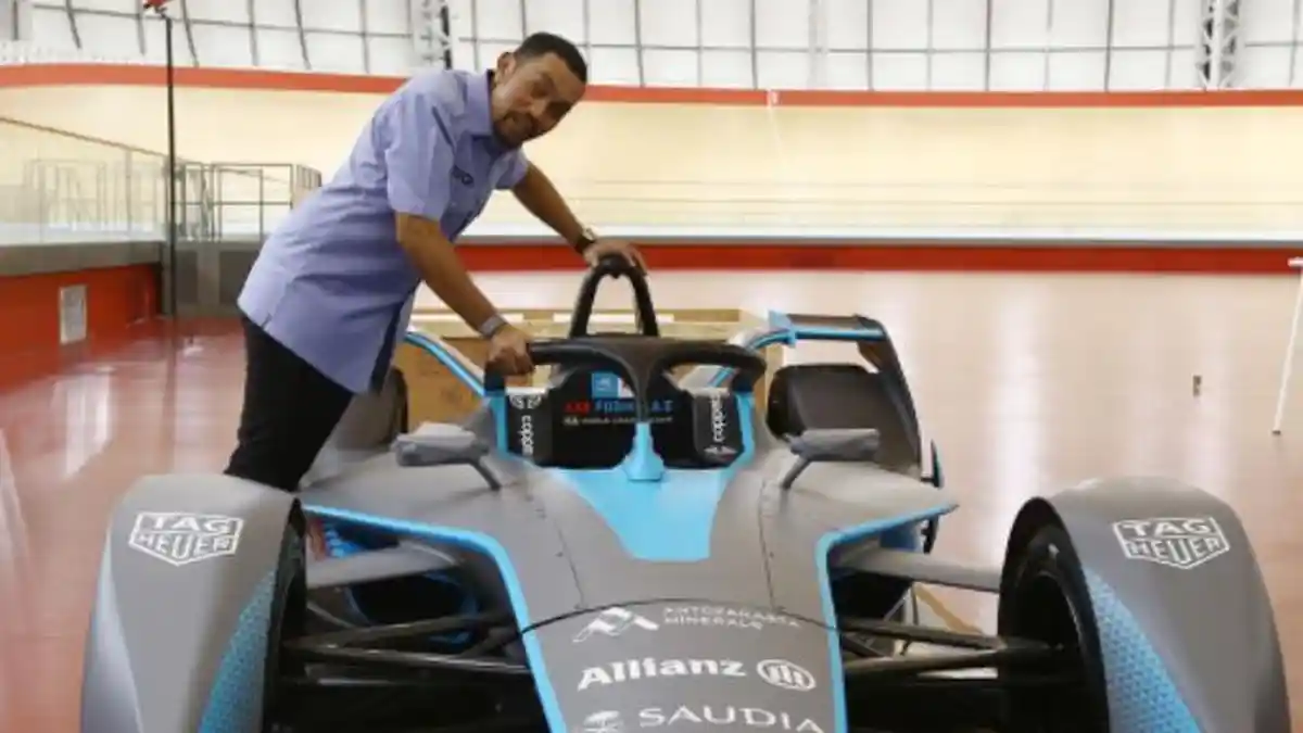 Ahmad Sahroni Klaim Tiket Kelas Atas Formula E Ludes, Sisa Tiket Termurah