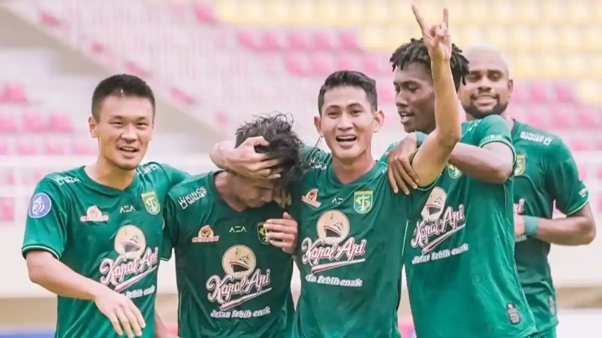 Liga 1, Persebaya Surabaya Gilas Dewa United FC 2-1