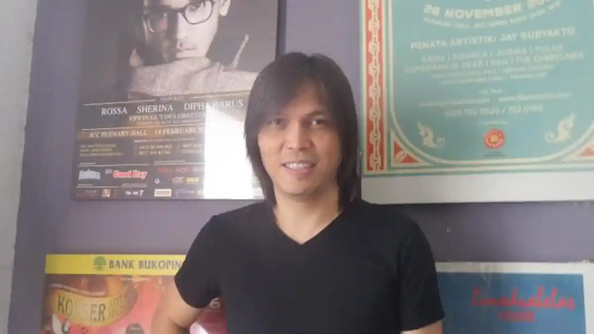 Sosok Once Mekel, Eks Vokalis Dewa 19 yang Coba Peruntungan Jadi Caleg PDI Perjuangan