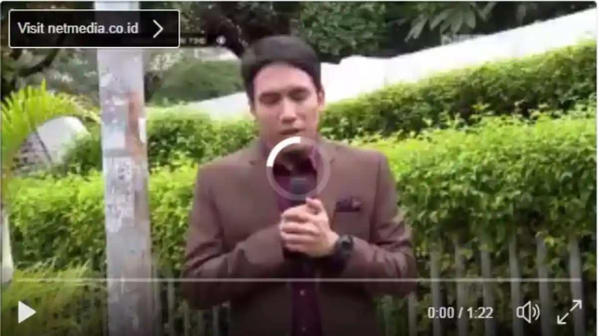 Video Wawancara Eksklusif Desta dengan Tiang Listrik Ini Bikin Ngakak So Hard! Lihat yang Terjadi