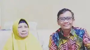 Kepergian-Siti-Khatidjah-94-ibunda-Mantan-Menko-Polhukam-Mahfud-MD-meninggal.jpg