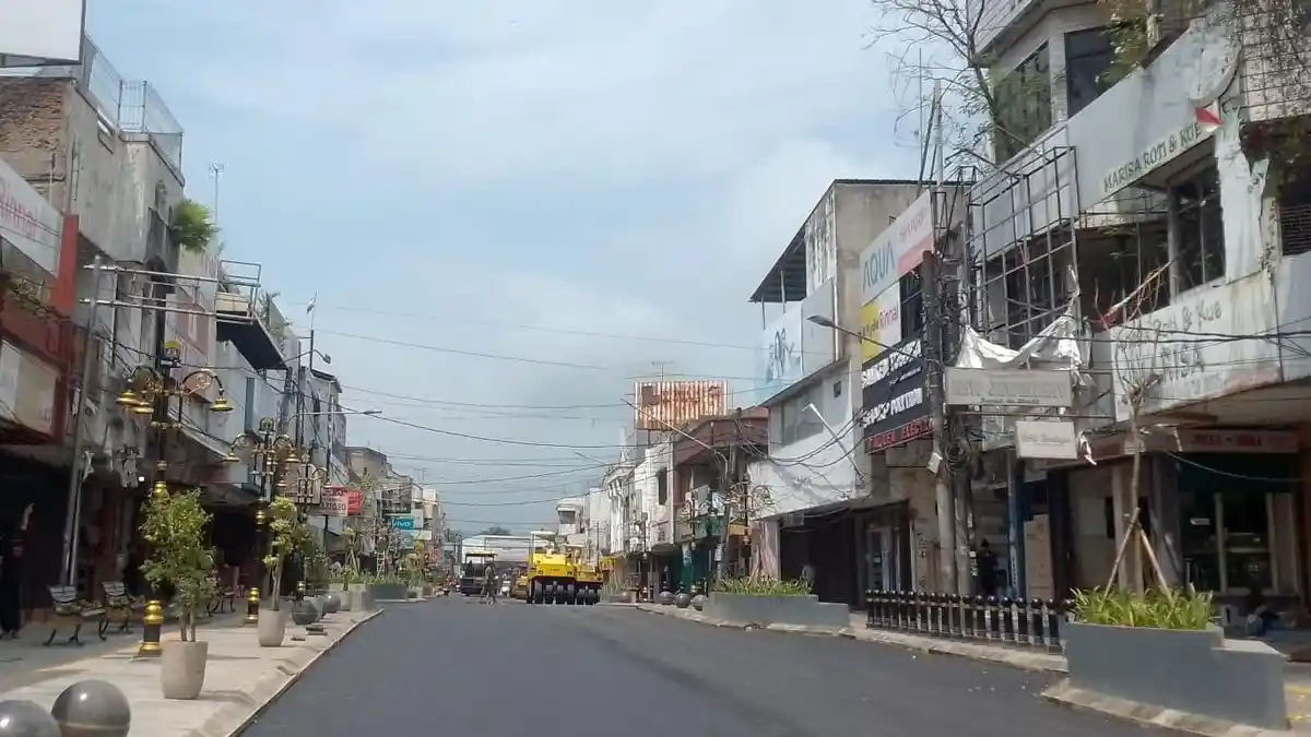 Sudah Dilaunching, Penataan Pedestrian Royal Baroe Kota Serang Masih ...