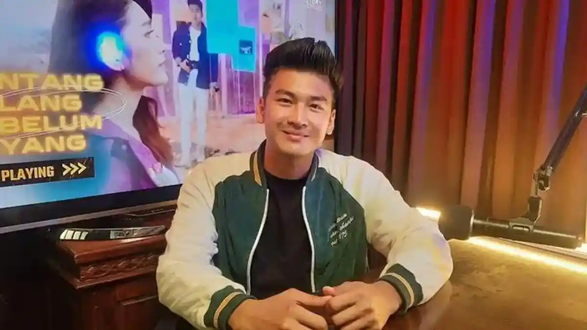 Profil Aktor Anrez Adelio Dituding Tinggalkan Kekasih Friceilda Hamil 8 Bulan, Berawal Model