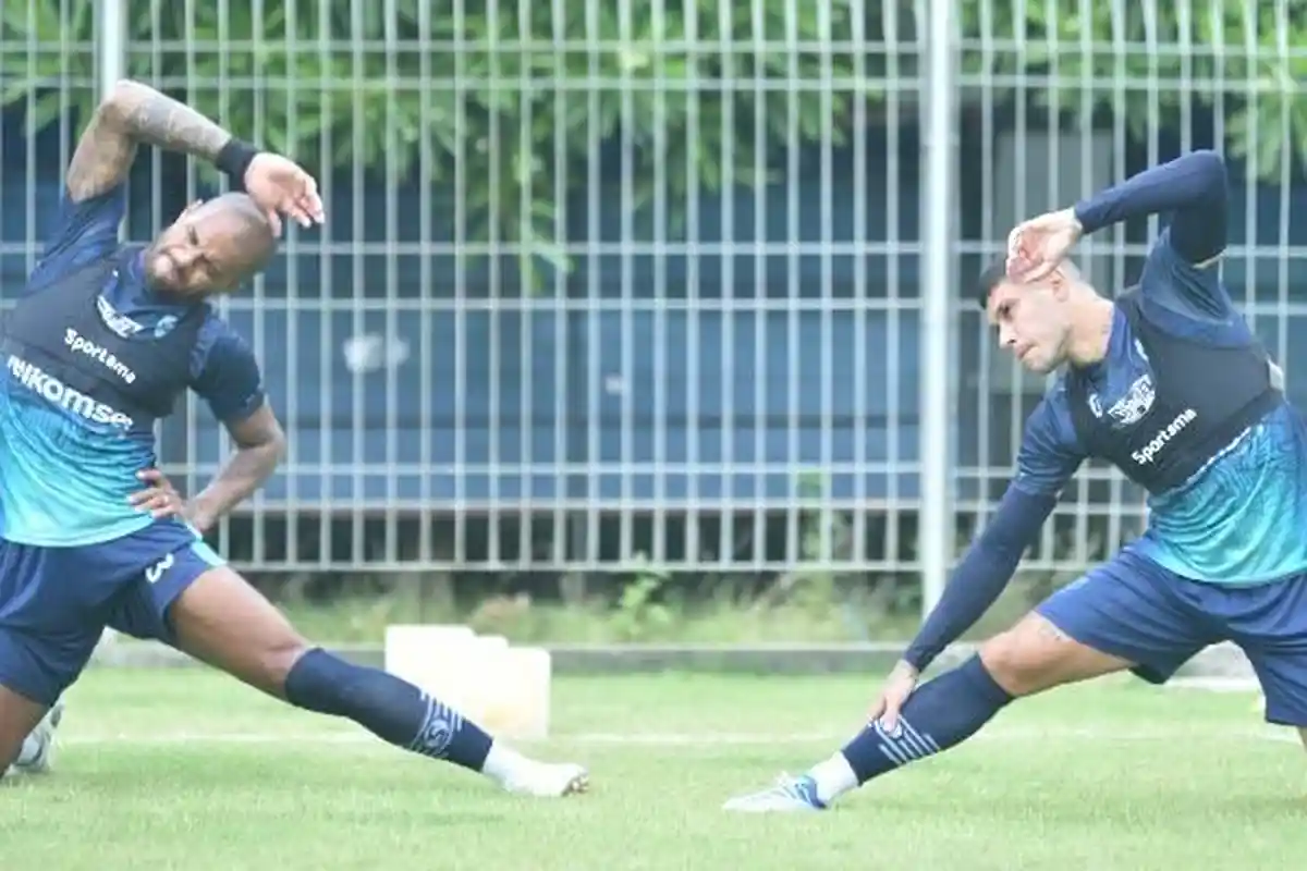 Statistik Persib Bandung vs PSIS Semarang, Waspadalah Alie Sesay dkk Jika Duet Brasil Ini Diturunkan