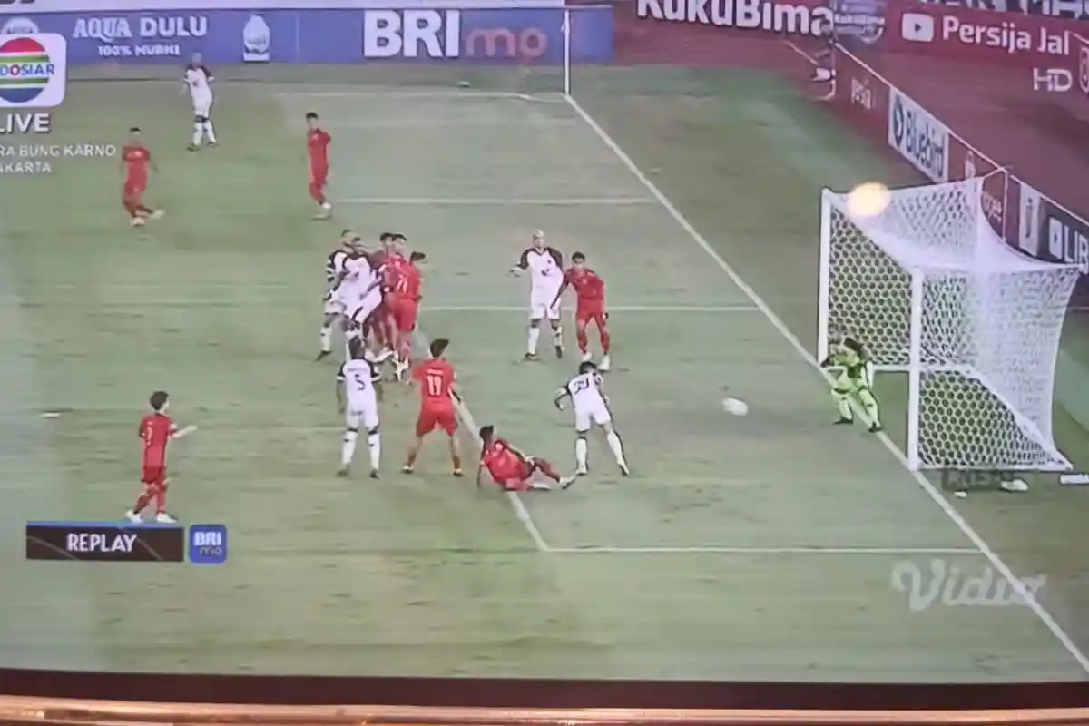 Gol! Tandukan Kenzo Nambu Antar PSM Makassar Unggul 1-0 atas Persija Jakarta