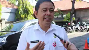 Kepala-Disdukcapil-Buleleng-Made-Juartawan.jpg