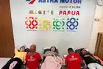 Donor-Darah-di-Astra-Papua.jpg