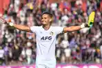 pesepakbola-persik-simen-alexander-santos-lyngbo-berselebrasi-usai-menjebol-gawang-arema-fc.jpg