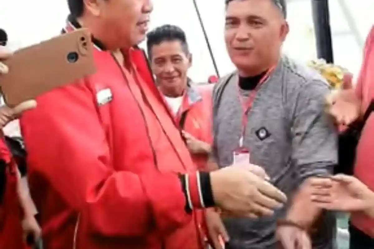 Steven Kandouw Pimpin Ribuan Kader PDIP Sulawesi Utara di KM Doloronda