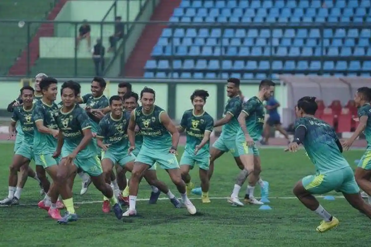Hadapi Persib Bandung, Satu Pemain PSM Makassar Kena Hukuman Komdis PSSI Karena Hal Ini