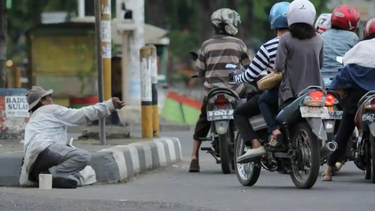 Siswa SD Ramai-Ramai Jadi Pengemis di Semarang