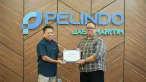 SPJM-terima-penghargaan-dari-DJP-Sulselbatra.jpg