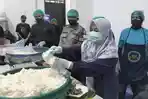 Polres Lingga Perketat Pengawasan Kualitas MBG Melalui Uji Labkesmas