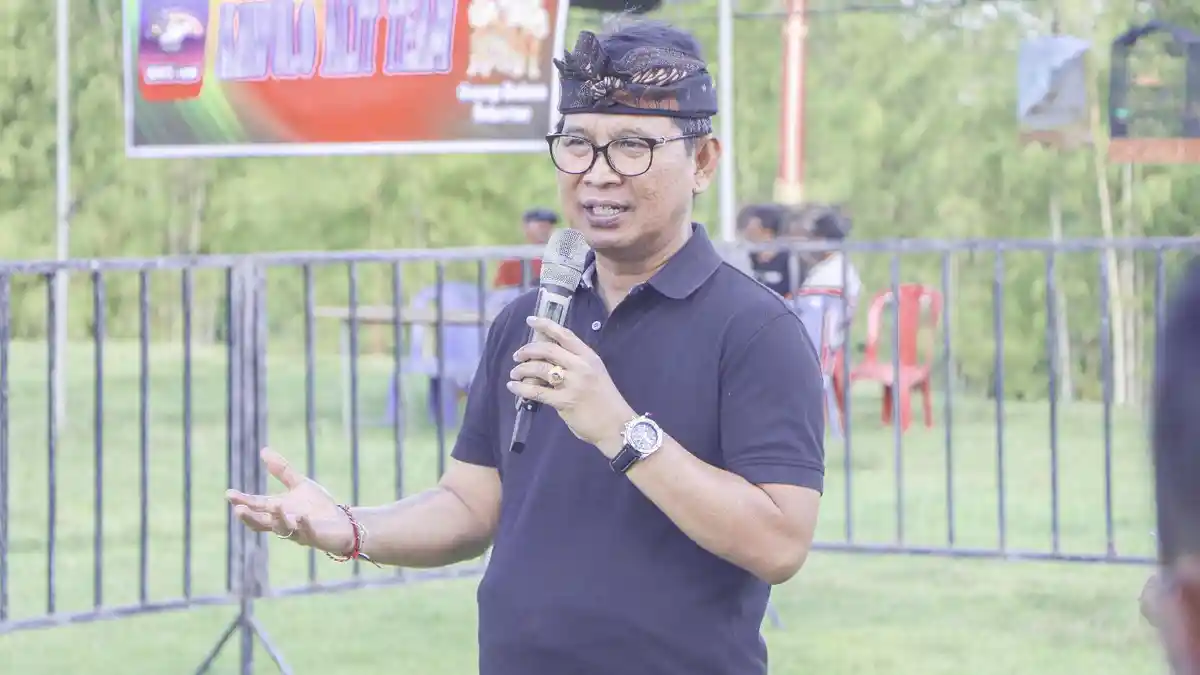 Sekda Badung Adi Arnawa Buka Lomba Burung Berkicau Bali Shanti Cup V