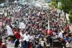Buruh Demo Peringati Hari Buruh Internasional