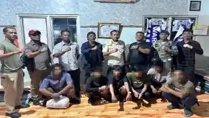 20260417-PENGAMEN-NYABU-Satpol-PP-Bangka-dan-BNNK-Bangka-saat-mengamankan-pengamen.jpg