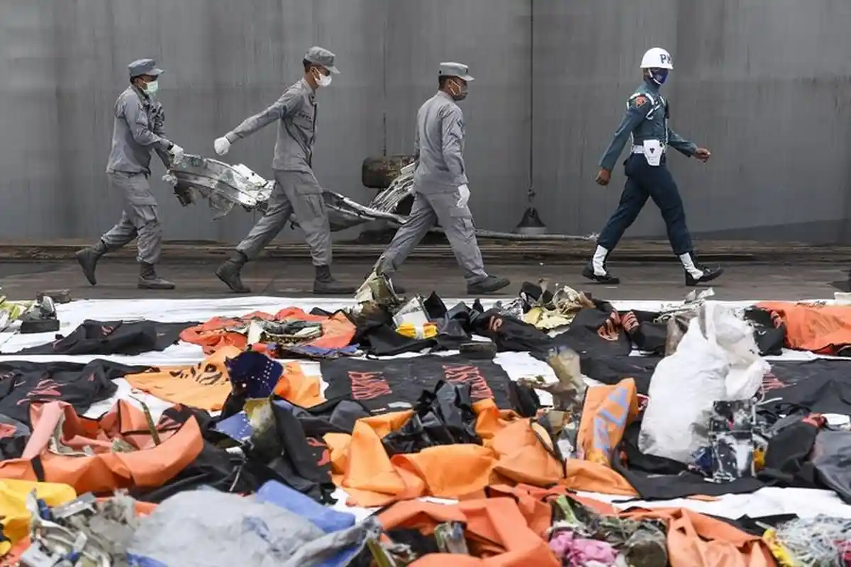 Hadapi Cuaca Buruk, Pesawat Sriwijaya Air SJ 182 Sempat Minta Ganti Arah