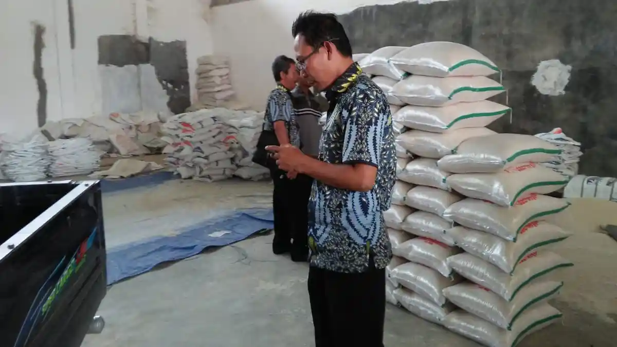 Bulog Tegal Klaim Stok Beras Menjelang Natal dan Tahun Baru Aman
