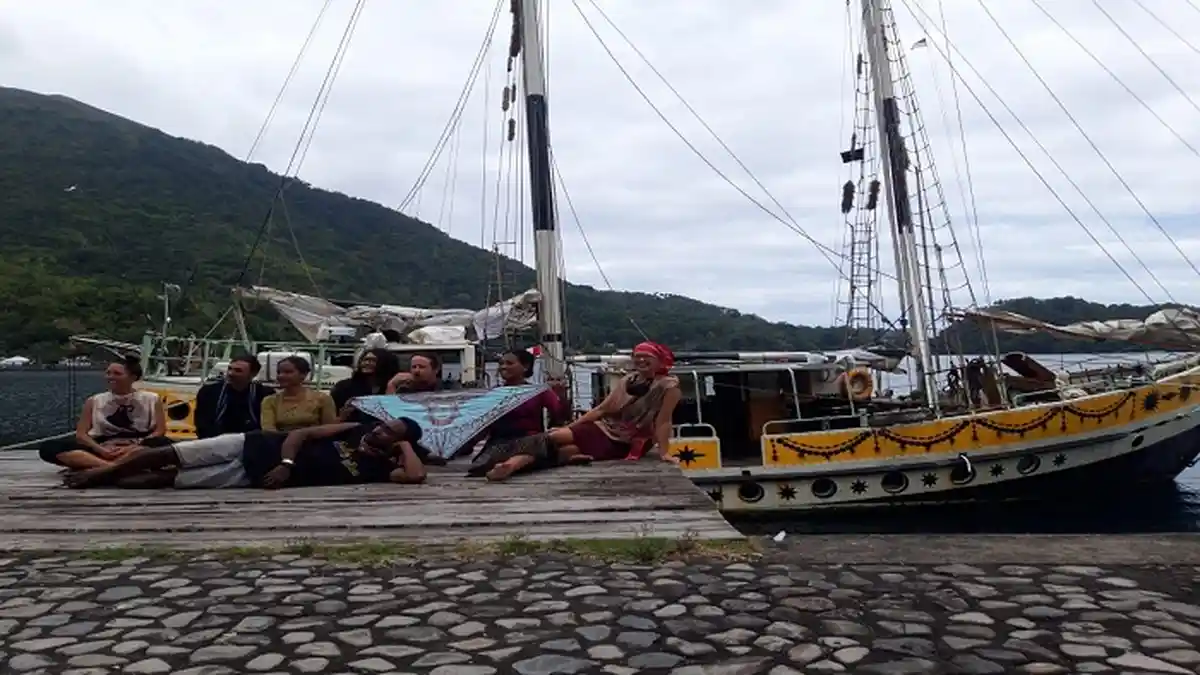 Kapal Layar Arka Kinari, Setahun Melaut dari Belanda Susuri Jalur Rempah Ke Pulau Banda