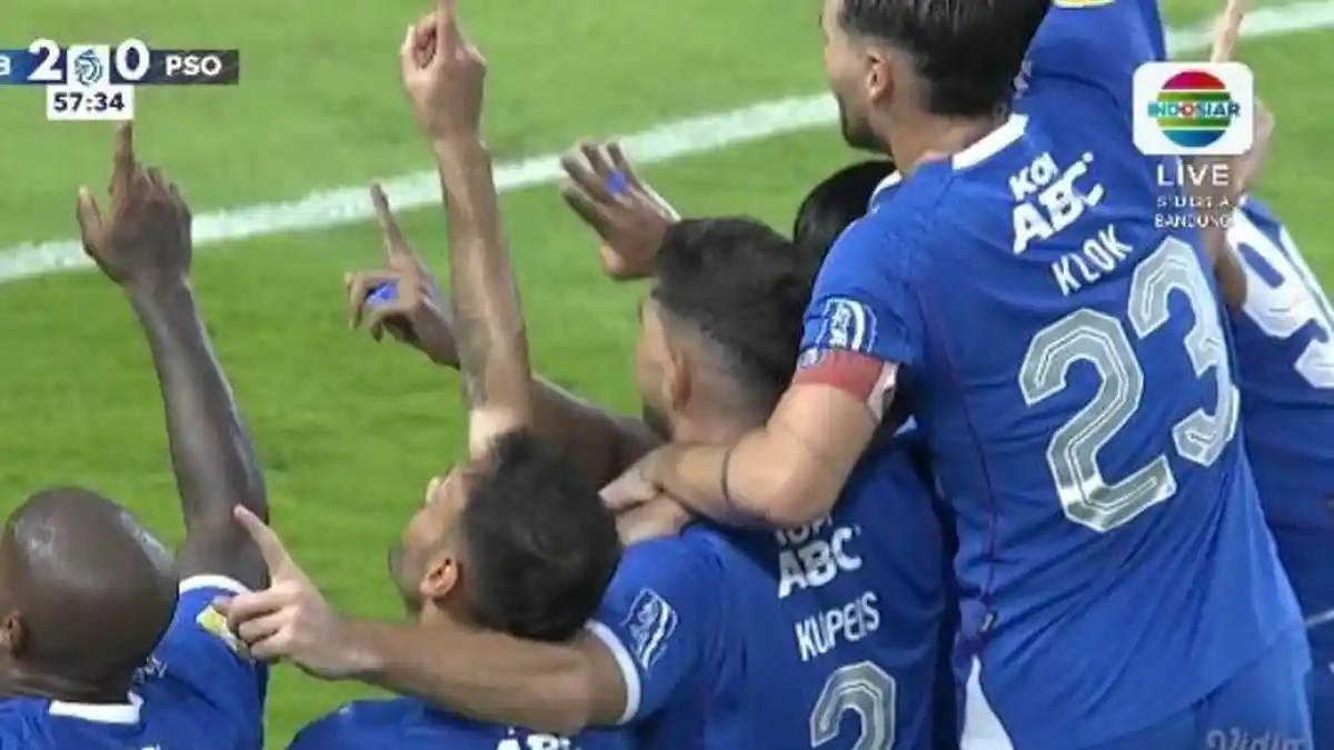 BREAKING NEWS Terupdate Persib Bandung Vs Persis: VAR Bestie Tyronne, Fix Jadi Best Player? Skor 2-0