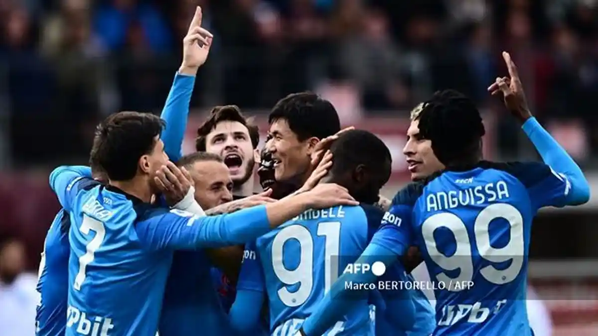 Hasil Liga Italia : Hancurkan Torino , Napoli Semakin Dekat dengan Gelar Juara Serie A