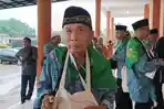 Kakek-Istadi-saat-sedang-berada-di-depan-aula-pemeriksaan-kesehatan-Embarkasi-Medan_.jpg
