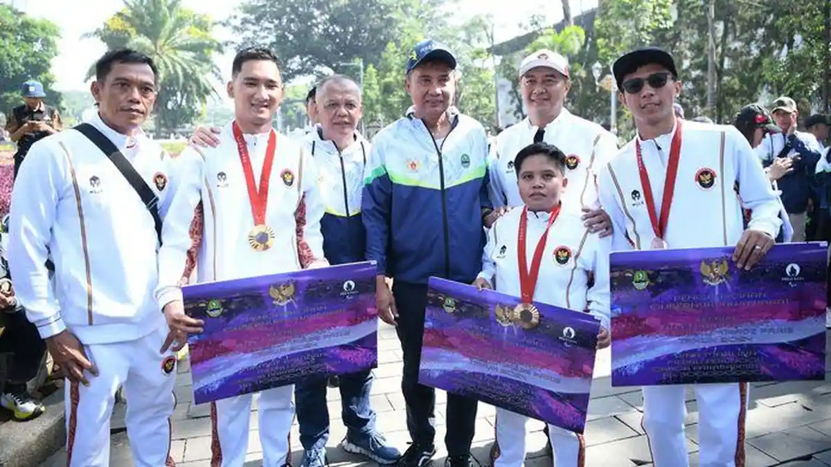 Cerita Hikmat Ramdani, Atlet Paralimpiade Paris yang Dapat Bonus Rp 1,1 ...