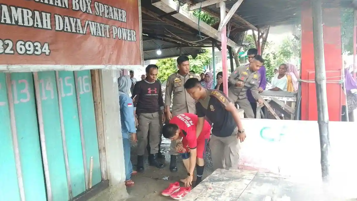 Satpol PP Padang Jemput ODGJ dan Antarkan ke RSJ HB Saanin Usai Terima Laporan Warga