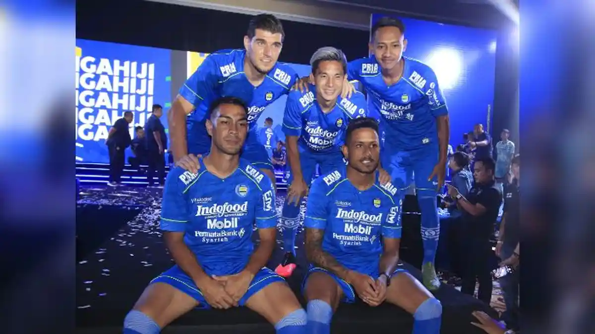 BERITA PERSIB TERPOPULER - Ini 4 Pemain Persib Bandung dengan Jumlah Subscriber YouTube Terbanyak