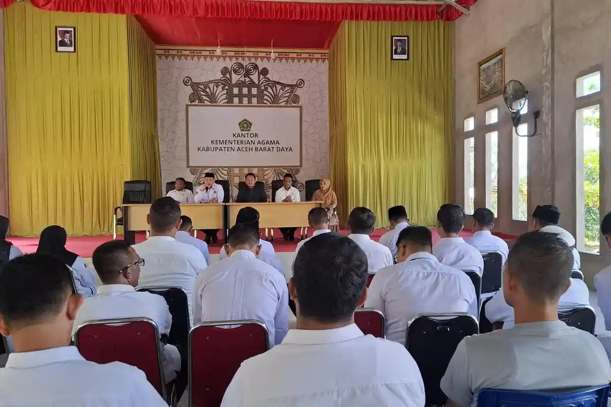 Tingkatkan Kualitas, Kakankemenag Abdya Dorong ASN Lanjutkan Studi S1