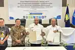 EN-PKS-Gubernur-Papua-Mathius-Fakhiri-dan-Kepala-Kejaksaan-Tinggi-P.jpg