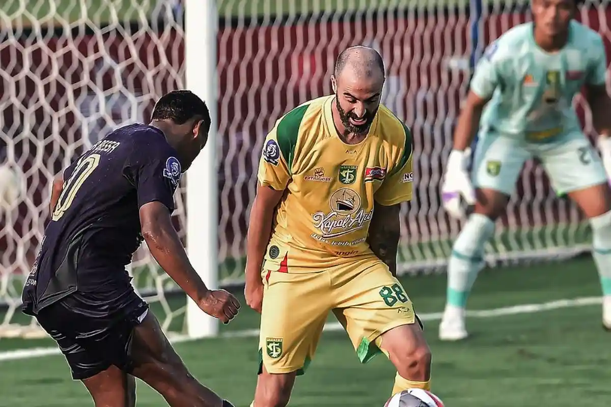 Hasil Akhir Laga Persita Vs Persebaya Surabaya: Debut Pahit Hokky Caraka, Bajul Ijo Menang Tipis