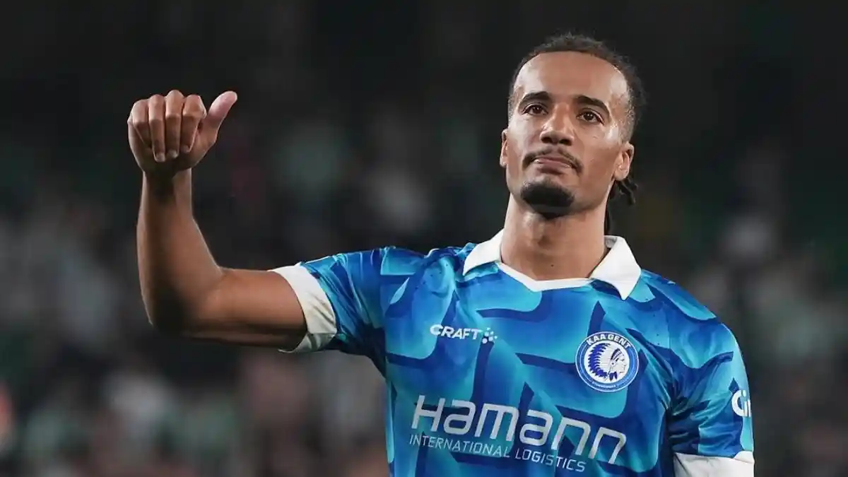 AC Milan Serius Cari Pengganti Theo Hernandez, Archie Brown, Bek Kiri ...